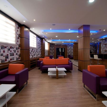Mus Grand Hotel Luaran gambar