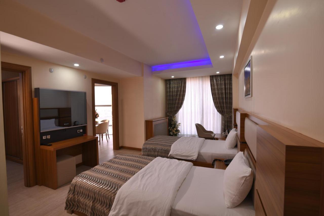 Mus Grand Hotel Luaran gambar