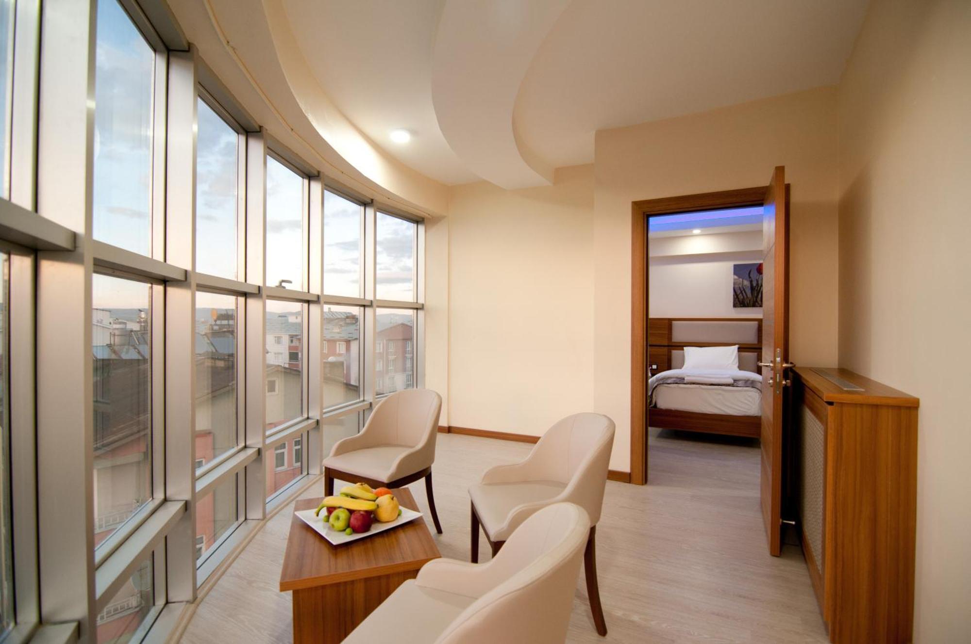 Mus Grand Hotel Luaran gambar