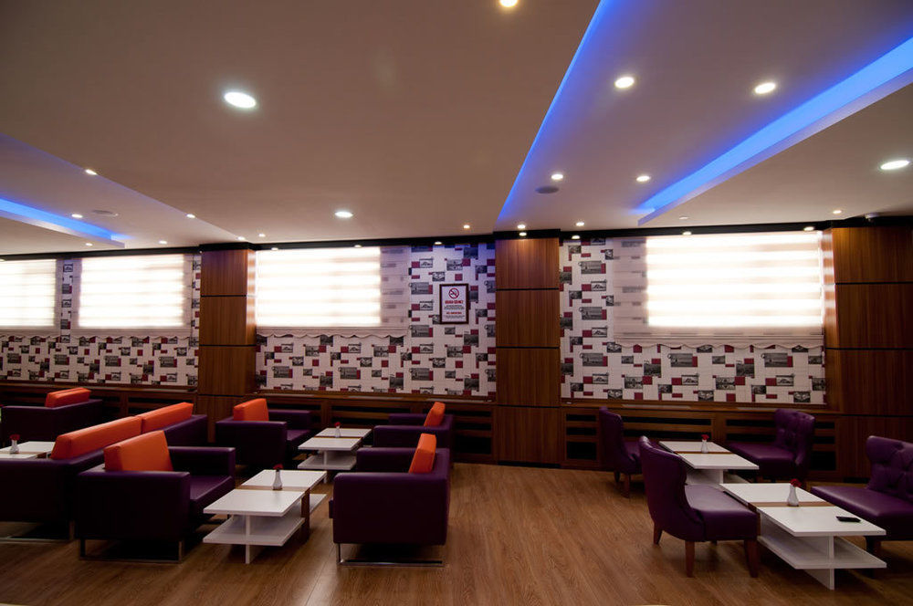 Mus Grand Hotel Luaran gambar