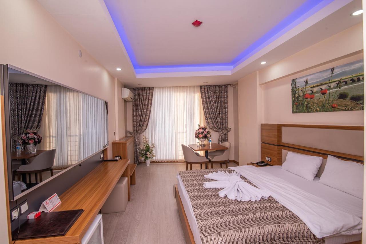 Mus Grand Hotel Luaran gambar