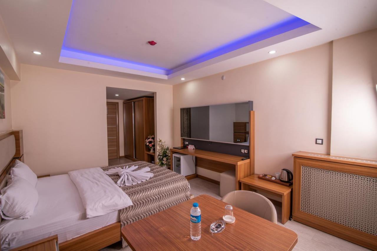 Mus Grand Hotel Luaran gambar